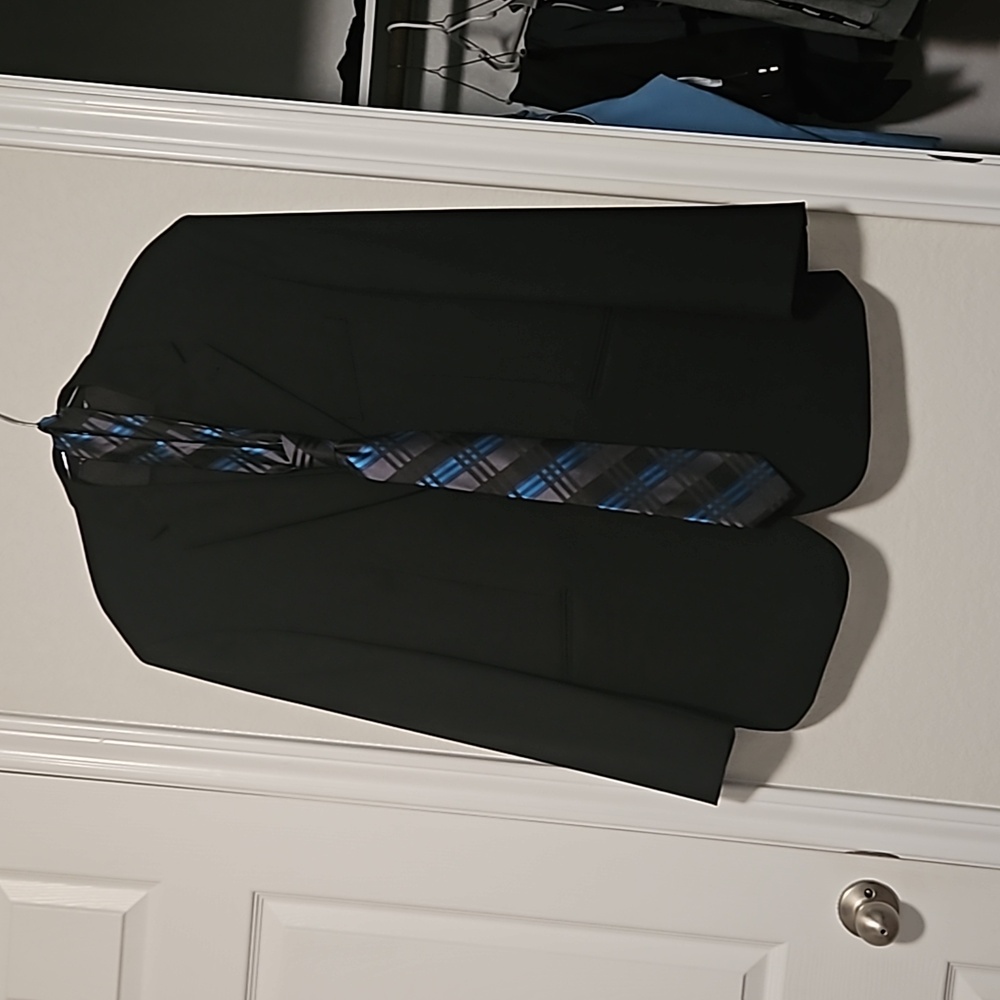 Black coat with tie ( Joseph Abboud)
